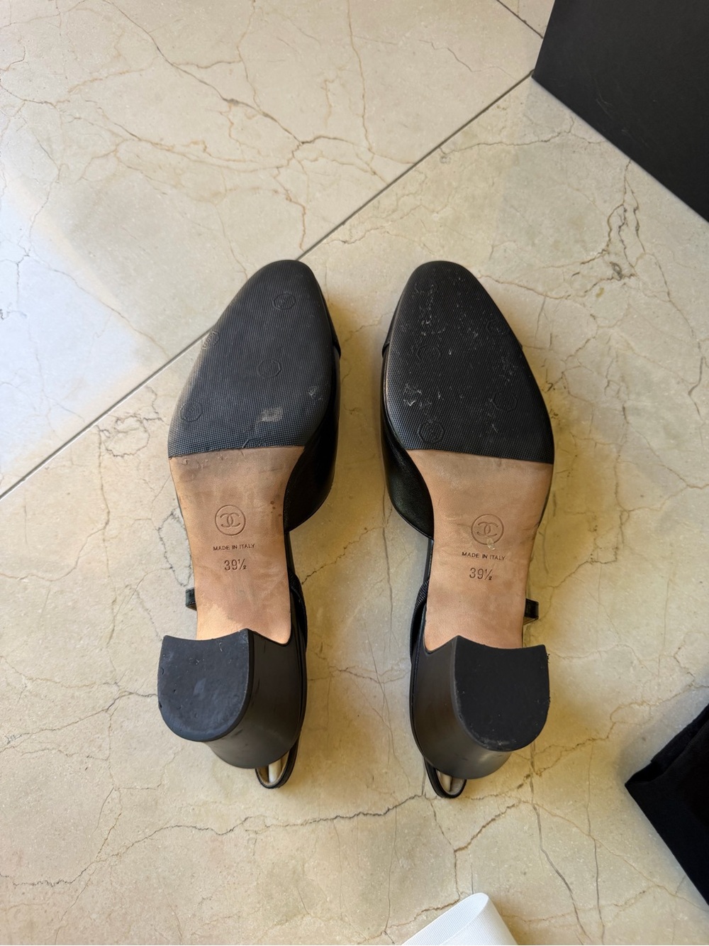 CHANEL Classic Black Slingback Pumps 39.5 + Box, Dust Bags & Shopping Bag - Picture 9 of 16